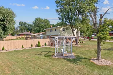 130 Lee Ct, Monroe, OH 45050 photo 3