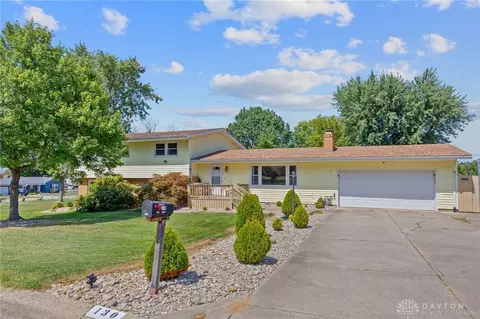 130 Lee Ct, Monroe, OH 45050