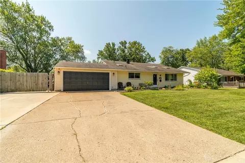 2510 E Stroop Rd, Dayton, OH 45440 photo 2