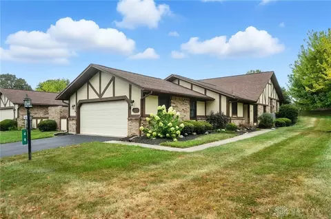 68 Tamarack Trl, Springboro, OH 45066