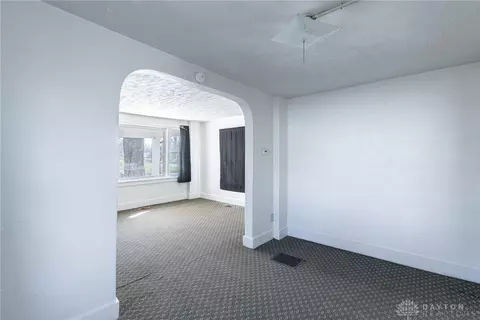 924 W State St, Springfield, OH 45506 photo 8