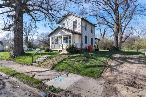 924 W State St, Springfield, OH 45506 photo 2