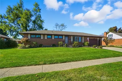 5127 Stoneridge Dr, Springfield, OH 45503 photo 3