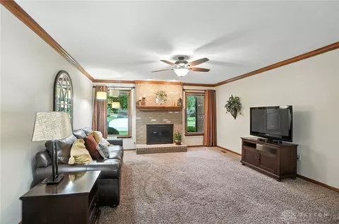 Living - 6765 Montpellier Blvd, Centerville, OH 45459 photo 6 of 6