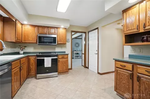 Kitchen - 6765 Montpellier Blvd, Centerville, OH 45459 photo 1 of 5