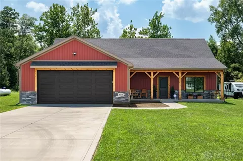 892 Old Springfield Rd, Vandalia, OH 45377