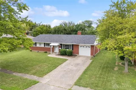 1013 Swango Dr, Dayton, OH 45429