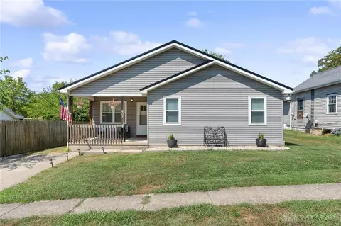 407 S East St, Hillsboro, OH 45133