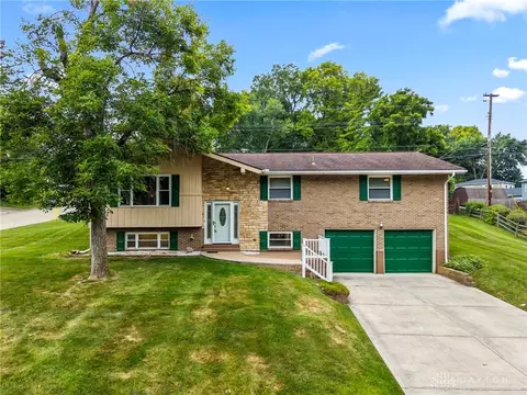 2854 Eckley Blvd, Dayton, OH 45449