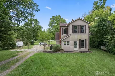 10426 Farmersville W Carrol Rd, Germantown, OH 45327