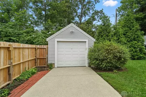 3057 Hillside Ave, Kettering, OH 45429 photo 35
