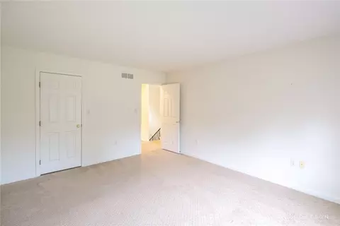 Bedroom - 853 Timberlake Ct, Dayton, OH 45429 photo 5 of 7