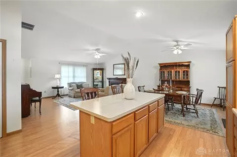 5125 Crandall Ln, Springfield, OH 45503 photo 8
