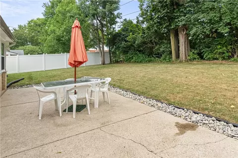 61 Lynn Rae Cir, Dayton, OH 45458 photo 36