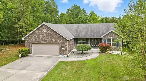 7824 Hetzler Rd, Germantown, OH 45327