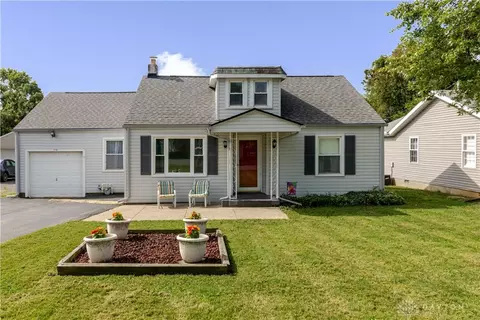 170 Dickey Ave, Fairborn, OH 45324