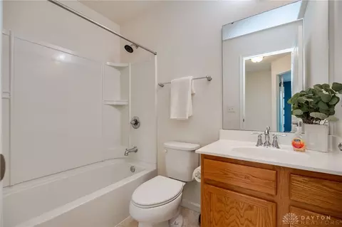 Bath - 508 Reading Rd, Dayton, OH 45404 photo 1 of 2
