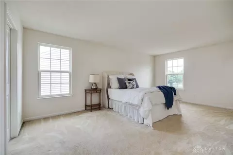 Bedroom - 508 Reading Rd, Dayton, OH 45404 photo 3 of 8