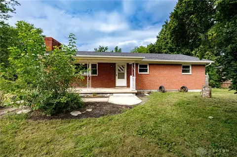 915 Garver Rd, Middletown, OH 45044