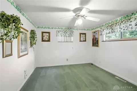Bedroom - 941 Donson Dr, Kettering, OH 45429 photo 1 of 6