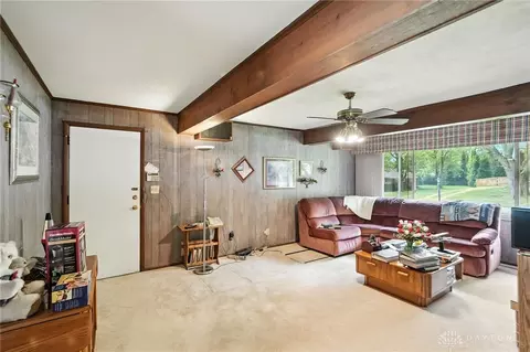 Living - 941 Donson Dr, Kettering, OH 45429 photo 5 of 7