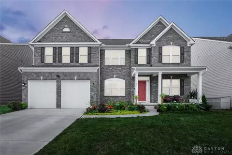 7191 Honeylocust St, Tipp City, OH 45371