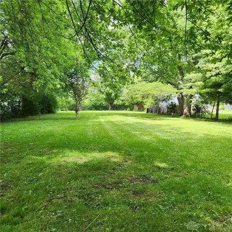 2531 W Jackson Rd, Mad River Twp, OH 45387