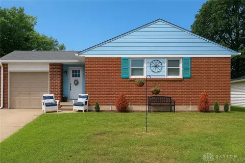 6477 Glenmont Dr, Hamilton, OH 45011