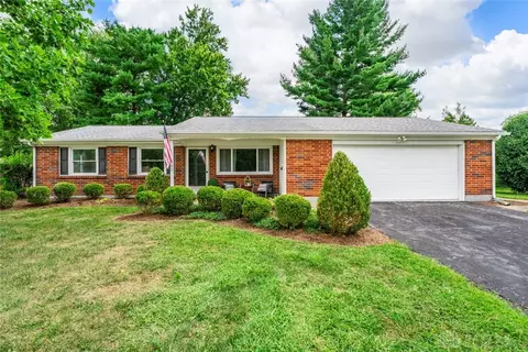 260 Boyce Rd, Dayton, OH 45458