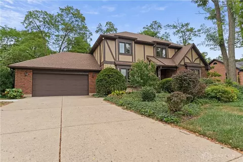 7042 Society Ct, Dayton, OH 45414