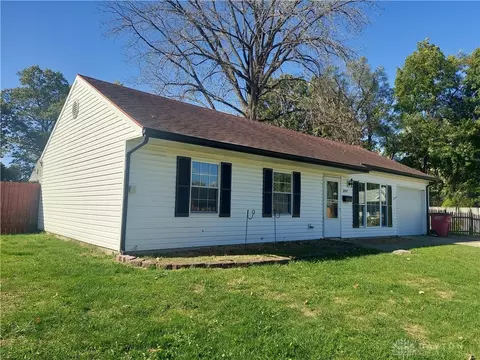 207 Palm Ct, West Milton, OH 45383