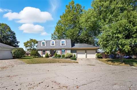 36 Regency Sq, Tipp City, OH 45371