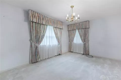 849 Danan Cir, Kettering, OH 45429 photo 8