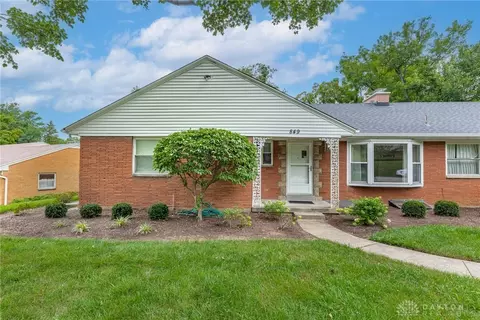 849 Danan Cir, Kettering, OH 45429 photo 2