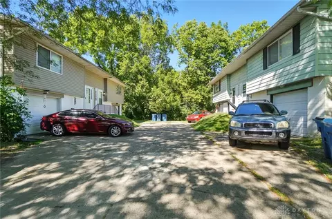3535-3545 Golden Meadows Ct, Dayton, OH 45404