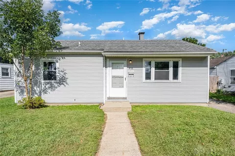 Exterior - 910 Allen Dr, Springfield, OH 45505 photo 9 of 9