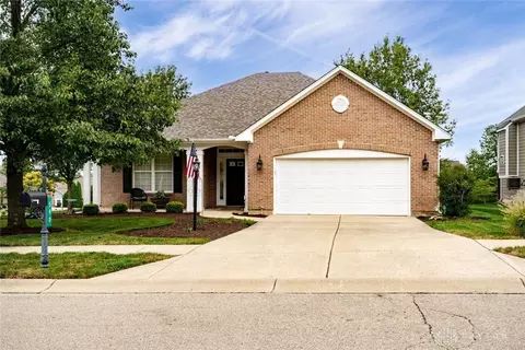 590 Carrick Dr, Dayton, OH 45458