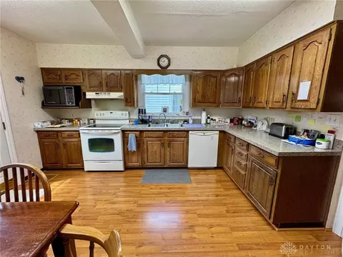 123 Hampton Pl, Springfield, OH 45504 photo 9