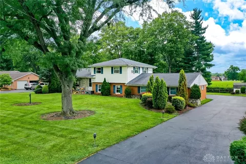 4491 Michaels Dr, Franklin, OH 45005