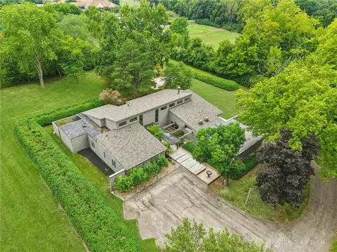 6505 Taywood Rd, Englewood, OH 45322