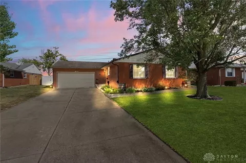 230 Stadium Ave, West Carrollton, OH 45449