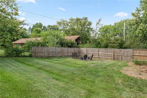 Exterior - 4341 Wallington Dr, Kettering, OH 45440 photo 8 of 8