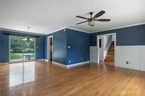 Living - 776 Lovetta Dr, Kettering, OH 45429 photo 1 of 3