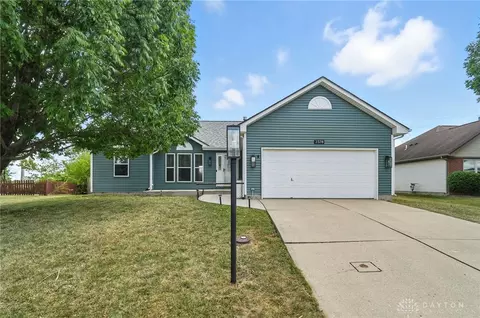 2378 Ferndown Dr, Miamisburg, OH 45342