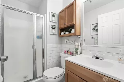Bath - 111 Lynette Ct, Monroe, OH 45050 photo 1 of 2