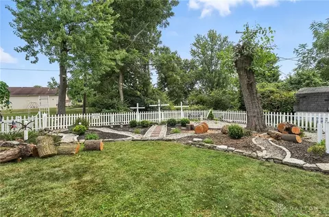 Exterior - 111 Lynette Ct, Monroe, OH 45050 photo 8 of 9