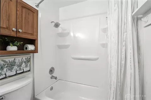 Bath - 111 Lynette Ct, Monroe, OH 45050 photo 2 of 2
