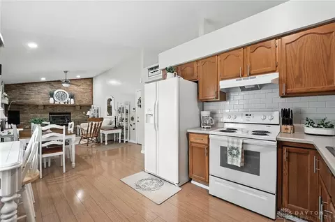 Kitchen - 111 Lynette Ct, Monroe, OH 45050 photo 2 of 3