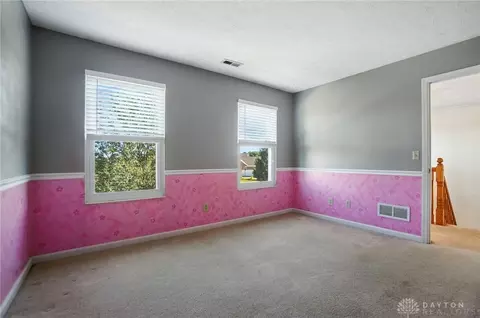 Bedroom - 352 Sentinel Oak Dr, Centerville, OH 45458 photo 7 of 12