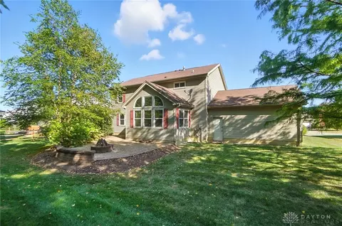 Exterior - 352 Sentinel Oak Dr, Centerville, OH 45458 photo 7 of 16